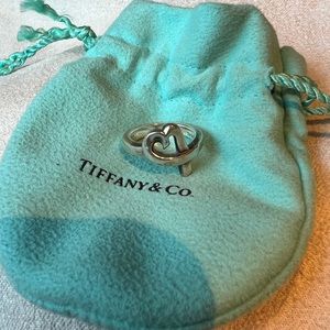 TIFFANY & CO. Paloma Picasso Sterling Silver Loving Heart Ring